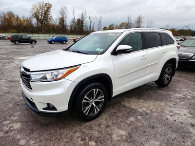 2016 Toyota Highlander