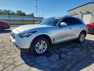 2015 Infiniti QX70