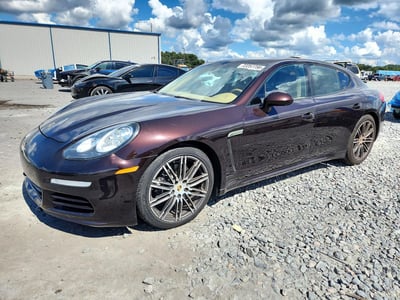 2016 Porsche Panamera