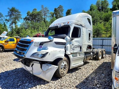 2024 Freightliner Cascadia 126