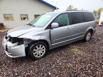 2016 Chrysler Town & Country