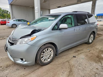 2014 Toyota Sienna