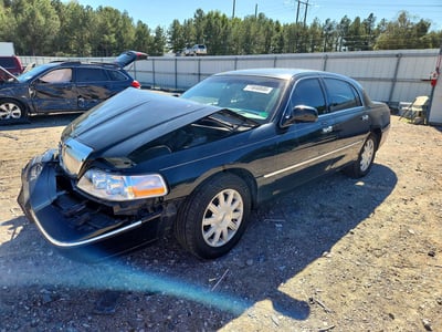 2011 Lincoln Town Car
