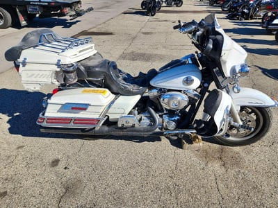 2004 Harley-Davidson Flhtcui Shrine