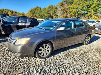 2005 Toyota Avalon