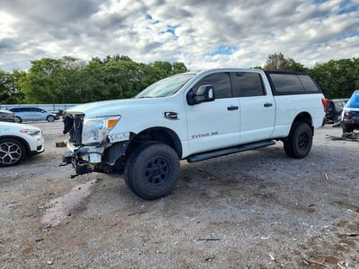 2017 Nissan Titan