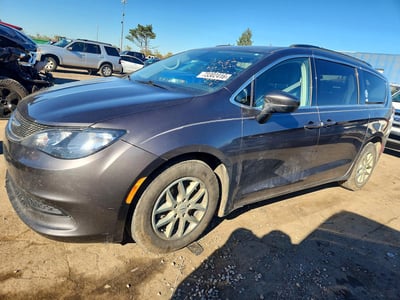 2021 Chrysler Voyager