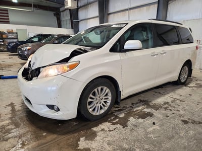 2016 Toyota Sienna