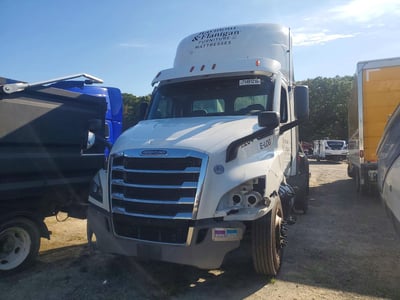 2022 Freightliner Cascadia 116 Day Cab