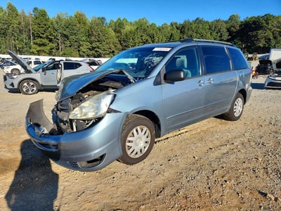 2004 Toyota Sienna
