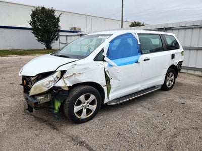 2014 Toyota Sienna