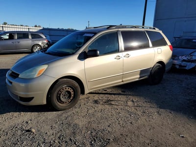 2004 Toyota Sienna
