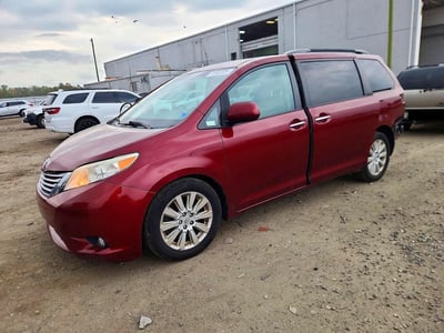 2015 Toyota Sienna