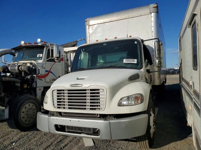 2018 Freightliner M2