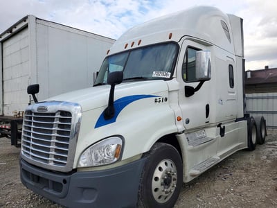 2017 Freightliner Cascadia 125