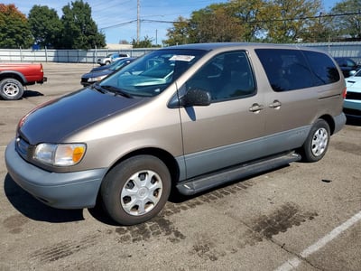 1999 Toyota Sienna