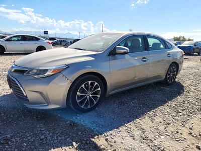 2016 Toyota Avalon Hybrid