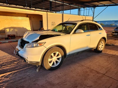 2005 Infiniti FX35