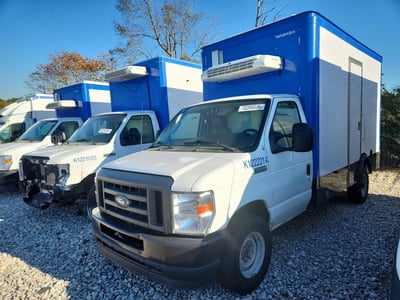 2024 Ford E-350