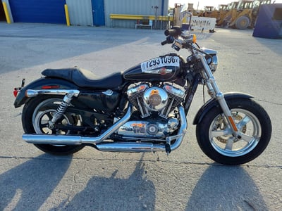 2015 Harley-Davidson Sportster 1200 Custom HD1 Base
