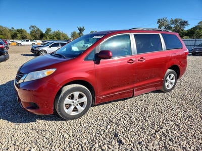 2017 Toyota Sienna