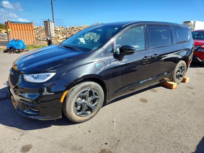 2022 Chrysler Pacifica Hybrid
