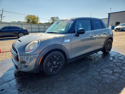 2017 MINI Cooper