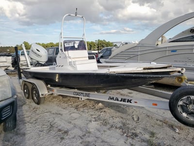 2025 Majek Boatworks Boat