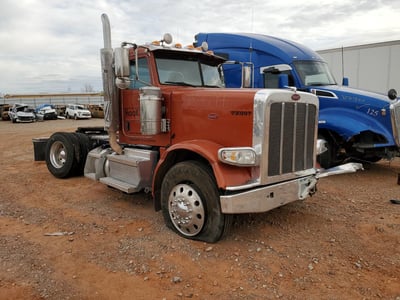 2020 Peterbilt 389
