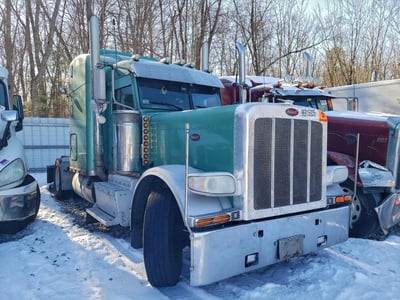 2013 Peterbilt 389
