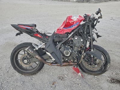 2025 Honda Cbr500r