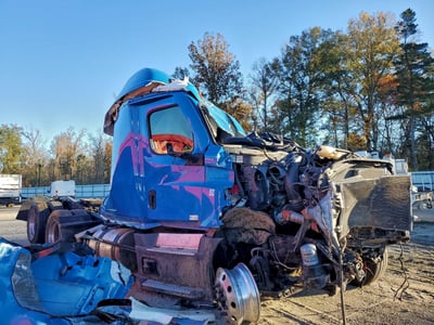 2022 Freightliner Cascadia