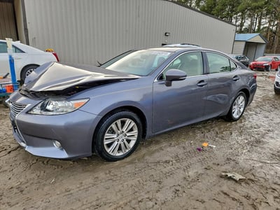 2015 Lexus ES
