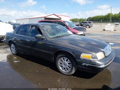 2005 Ford Crown Victoria
