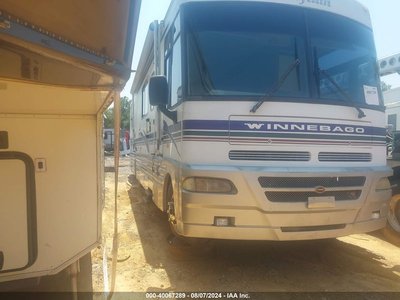 1998 Freightliner Chassis at TX - Longview, IAAI lot 40067289 ...