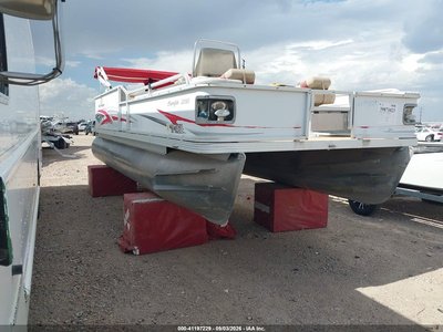 2007 Crest Pontoon