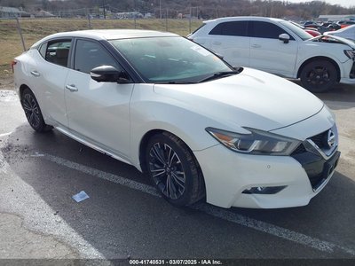 2016 Nissan Maxima