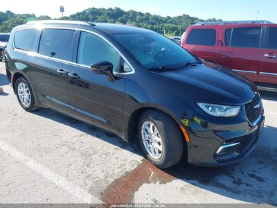 2022 Chrysler Pacifica