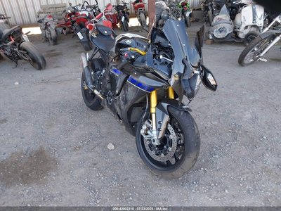 Salvage Yamaha YZF-R1 for sale in California: Buy Repairable, Damaged ...