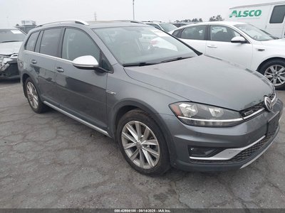 2018 Volkswagen Golf Alltrack