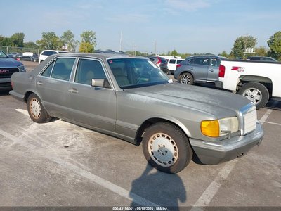 1989 Mercedes-Benz 300 Series