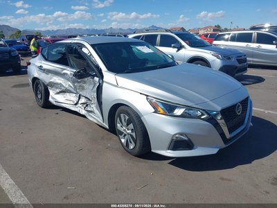 2020 Nissan Altima