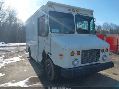2002 Freightliner Chassis
