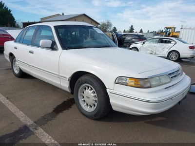1997 Ford Crown Victoria