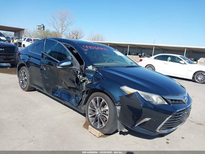 2016 Toyota Avalon