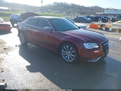 2018 Chrysler 300