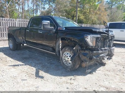 2025 GMC Sierra 3500 HD