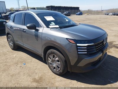 2025 Nissan Kicks