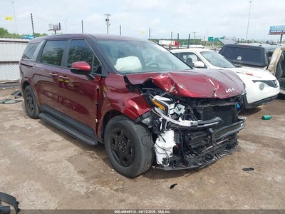 2025 Kia Carnival