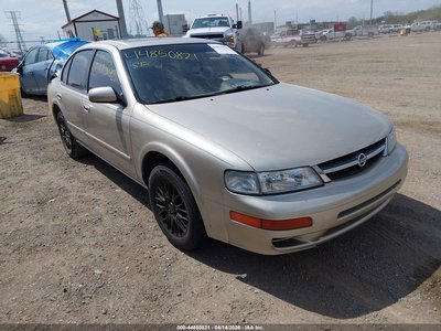 1999 Nissan Maxima